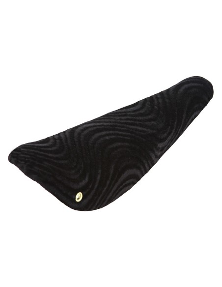 16 Banana Saddle Velour Black.